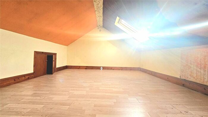 3 Bedroom Terraced House For Sale In Fitzgerald Road, Liverpool, Merseyside, L13