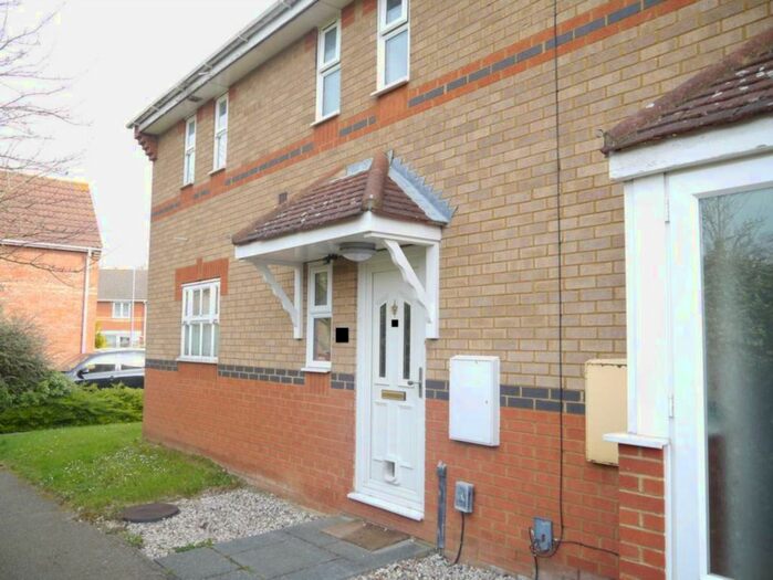 1 Bedroom Terraced House To Rent In Cooks Way, Hatfield, AL10