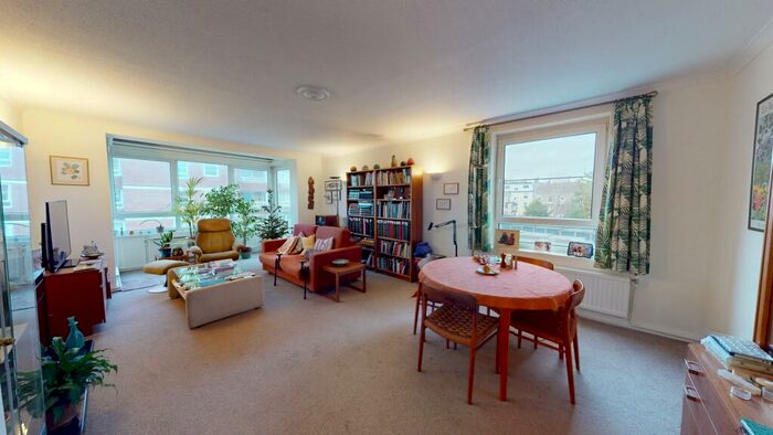 2 Bedroom Flat To Rent In Preston Park Ave, Brighton, BN1