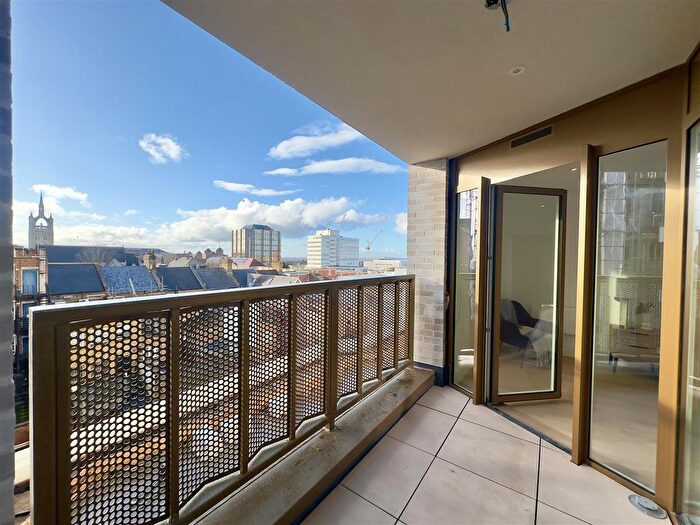 1 Bedroom Flat To Rent In Carshalton Road, Sutton, SM1