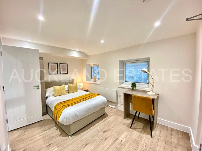 Studio To Rent In Oakmere Avenue, Potters Bar, EN6