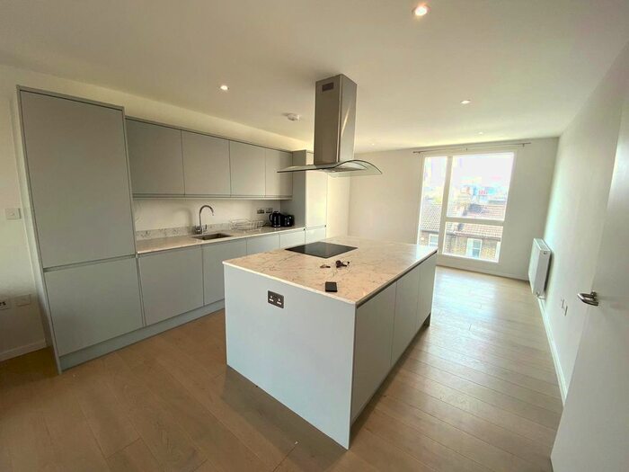 2 Bedroom Flat To Rent In Water Lane, London, E15