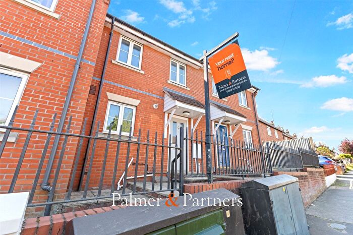 3 Bedroom Terraced House To Rent In Reynard Heights, Goring Road, Colchester, Essex, CO4