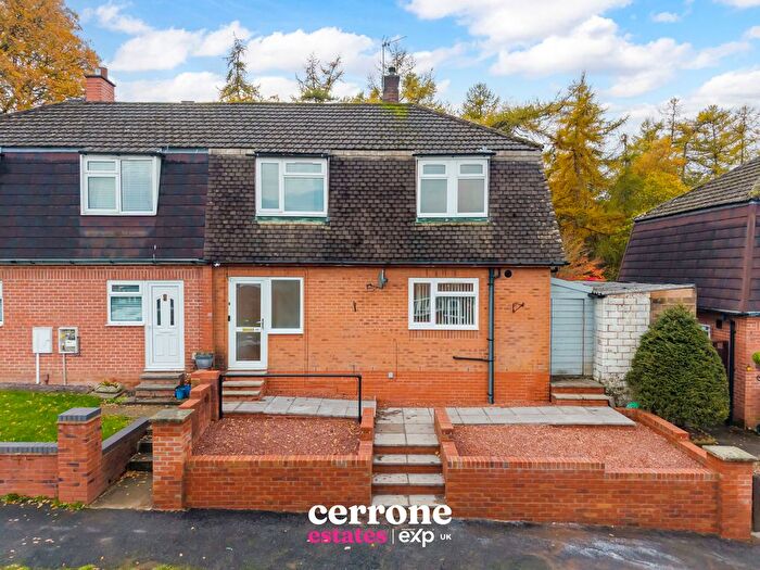 3 Bedroom Semi-Detached House For Sale In Pine Tree Close, Redditch, B97