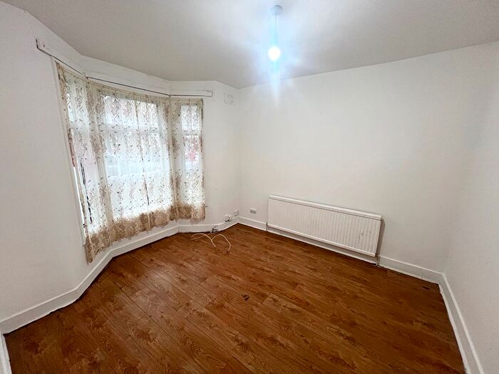 4 Bedroom Terraced House To Rent In Felixstowe Road, London, N9