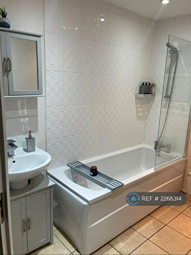 2 Bedroom Flat To Rent In Bradford Drive, Colchester, CO4