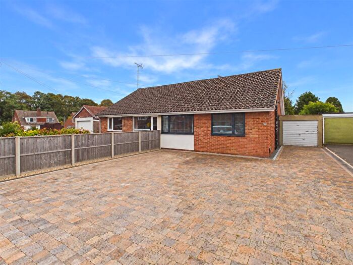 2 Bedroom Semi Detached Bungalow For Sale In Gilpin Avenue, Hucclecote, Gloucester, GL3