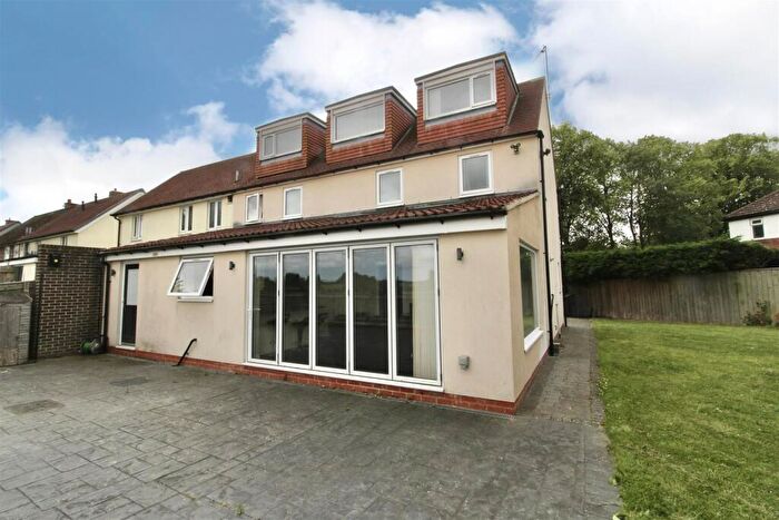 3 Bedroom Semi-Detached House For Sale In The Green, Ponteland, NE20