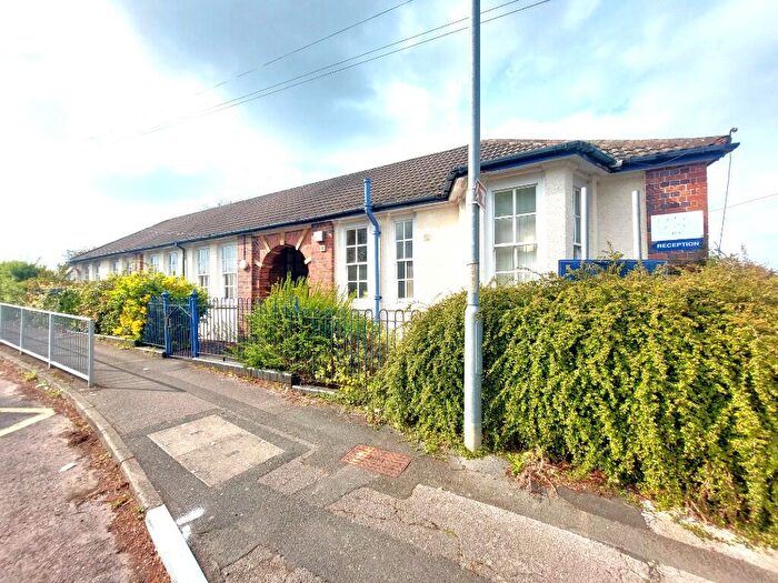 1 Bedroom Detached House To Rent In Bridge Street, Redditch, Worcestershire, B97