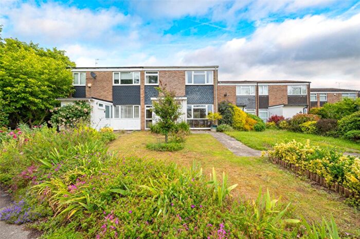 3 Bedroom Terraced House For Sale In New House Park, St. Albans, Hertfordshire, AL1
