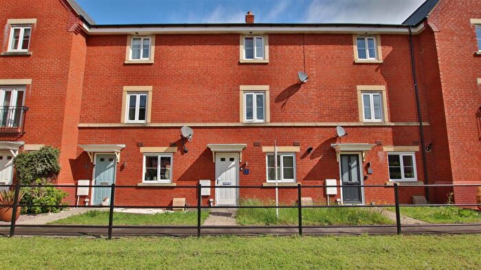 3 Bedroom House For Sale In Gainsborough Walk, Walton Cardiff, Tewkesbury, GL20