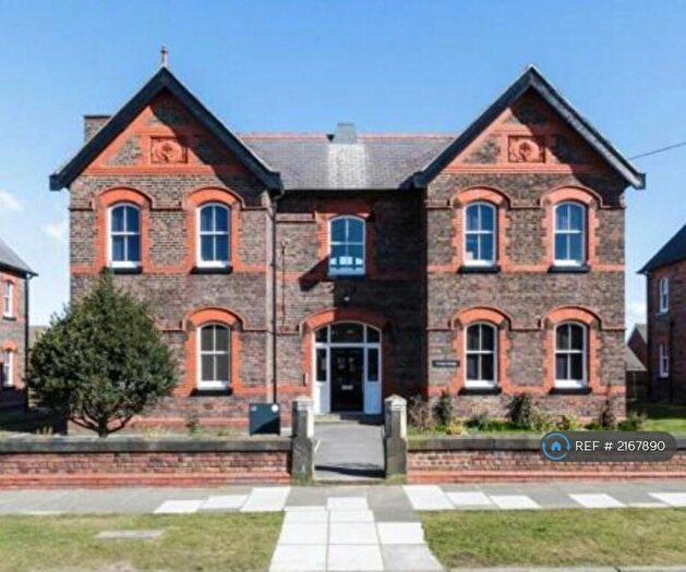 3 Bedroom Flat To Rent In New Hall, Liverpool, L10