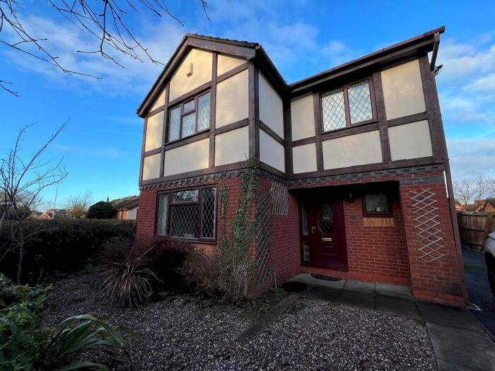 4 Bedroom Detached House To Rent In Saltwells Drive, Muxton, Telford, TF2