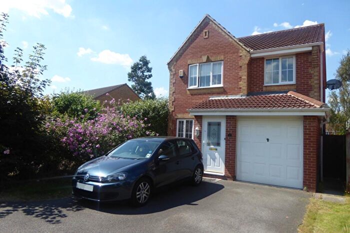 3 Bedroom Detached House To Rent In Chesterment Way, Lower Earley, Reading, RG6