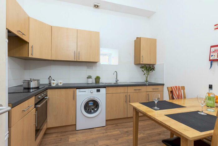 5 Bedroom Flat To Rent In Albion Street, Leicester, Leicestershire, LE1