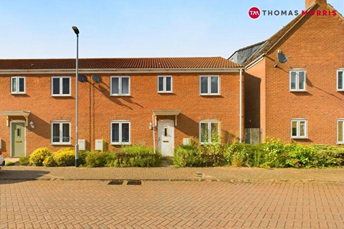 3 Bedroom Semi-Detached House For Sale In Robertson Way, Sapley, Huntingdon, Cambridgeshire, PE28