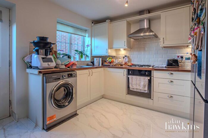 3 Bedroom End Of Terrace House For Sale In Crosstrees, Royal Wootton Bassett, Swindon, SN4