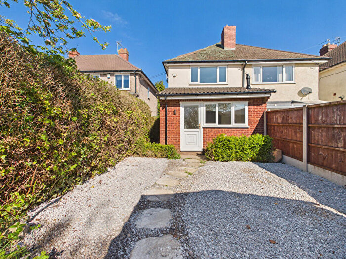2 Bedroom Semi-Detached House To Rent In Williamthorpe Road, North Wingfield, S42