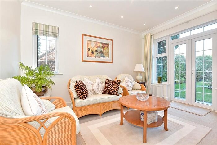 4 Bedroom Detached House For Sale In London Road, Ramsgate, Kent, CT11