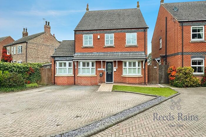 6 Bedroom Detached House For Sale In Main Street, North Duffield, Selby, North Yorkshire, YO8