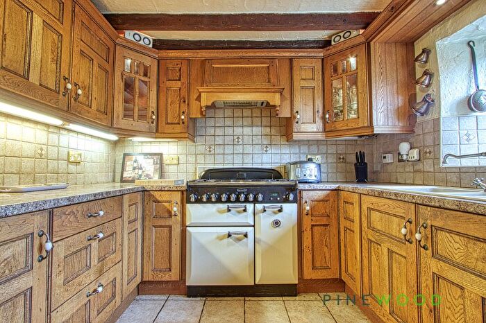 5 Bedroom Property For Sale In Manor Street, Sutton-In-Ashfield, NG17