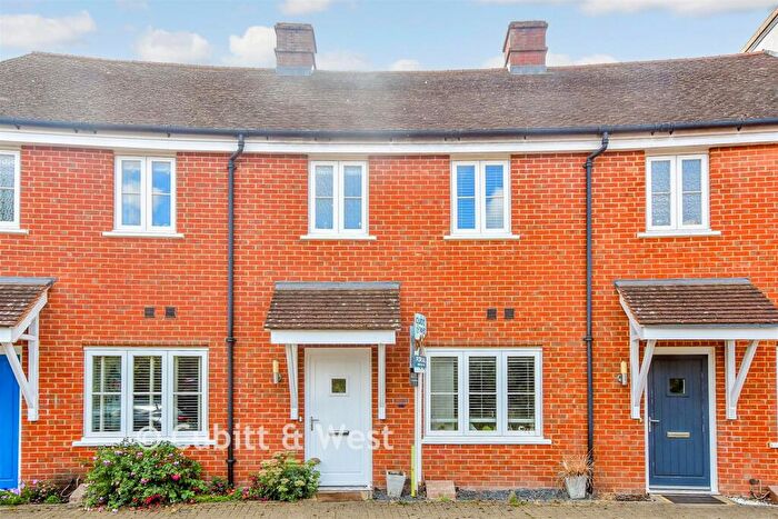 3 Bedroom Terraced House For Sale In Ellisons Crescent, Waterlooville, Hampshire, PO7