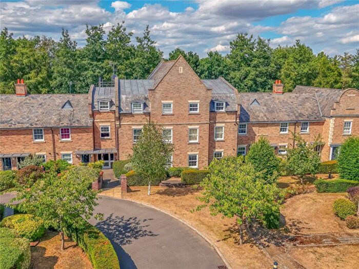 2 Bedroom Apartment For Sale In Cobb Close, Bury St. Edmunds, Suffolk, IP32