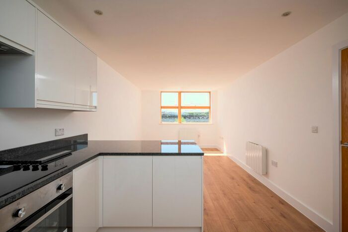 1 Bedroom Flat To Rent In Vida House, Trundleys Road, Deptford, SE8