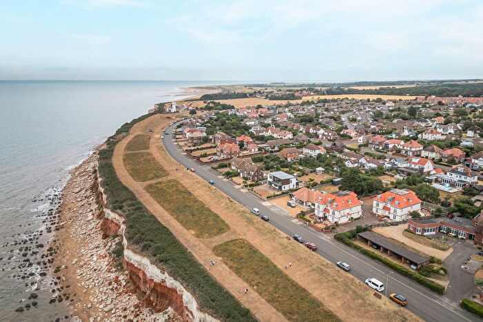 2 Bedroom Flat For Sale In Cliff Parade, Hunstanton, PE36
