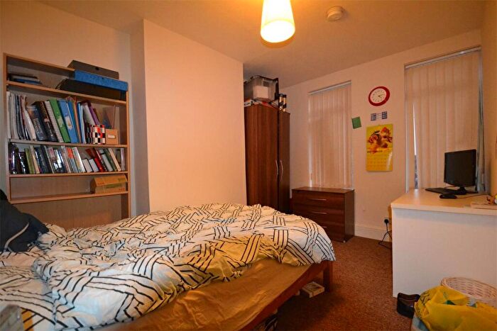 5 Bedroom Terraced House To Rent In Milner Road, Selly Oak, B29