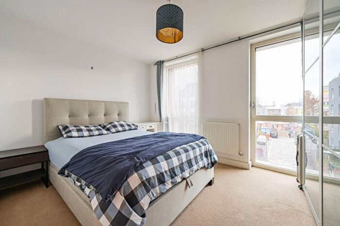 1 Bedroom Flat For Sale In Harston Walk, , Bow, London, E3