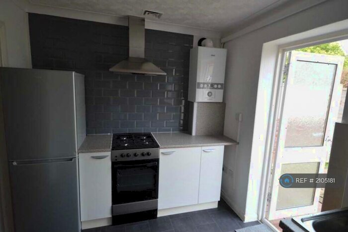2 Bedroom Terraced House To Rent In Verney Road, Essex, RM9