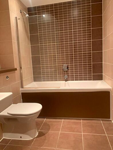 Flat To Rent In The Gallery, Plaza Boulevard, Liverpool, L8