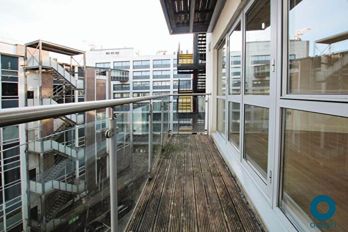 1 Bedroom Apartment To Rent In Marsh Street - City Centre, BS1