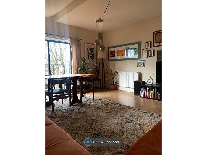 1 Bedroom Flat To Rent In York Road, Manchester, M21