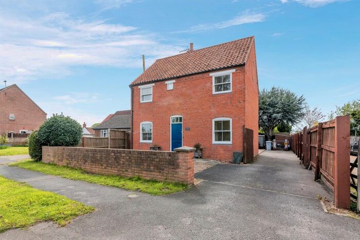 3 Bedroom Detached House For Sale In Main Road, Besthorpe, Newark, NG23