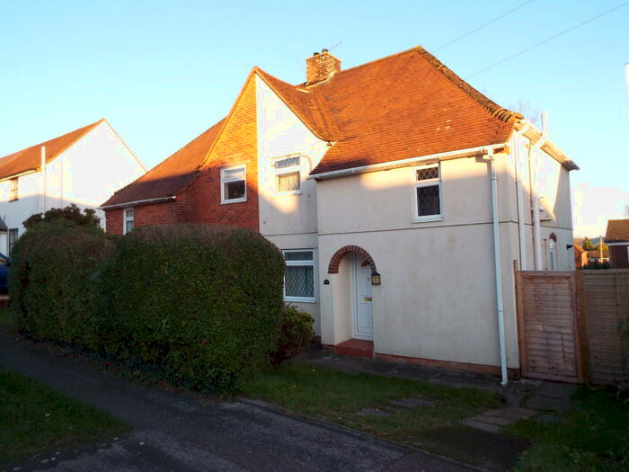 4 Bedroom Semi-Detached House To Rent In Keble Street, Winchester, SO22