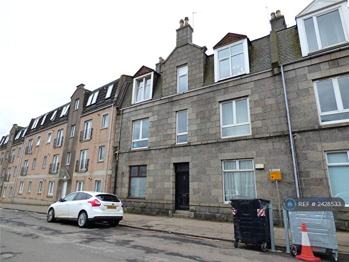 Studio To Rent In Linksfield Road, Aberdeen, AB24