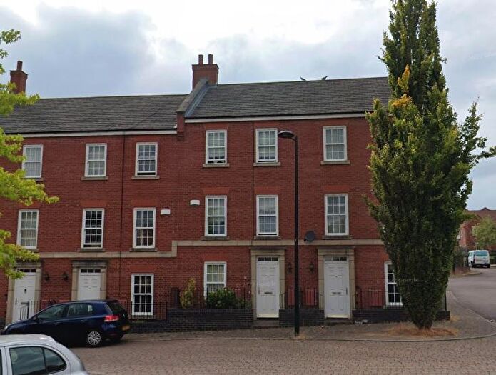 4 Bedroom Town House To Rent In Little Connery Leys, Birstall, LE4