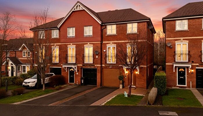 4 Bedroom Mews For Sale In Chamberlain Drive, Wilmslow, SK9