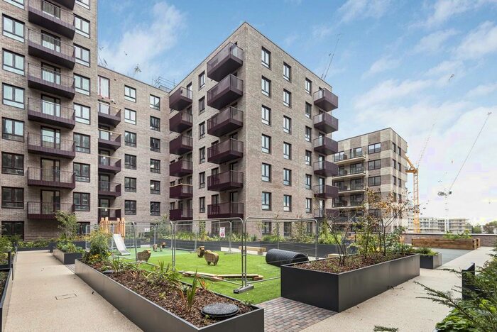 1 Bedroom Flat To Rent In Henry Strong Road, Harrow, HA1