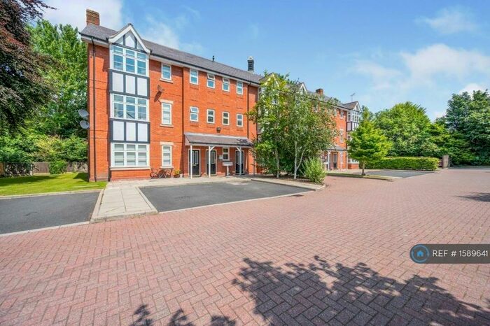 2 Bedroom Flat To Rent In Maple Court, Knowsley, Prescot, L34