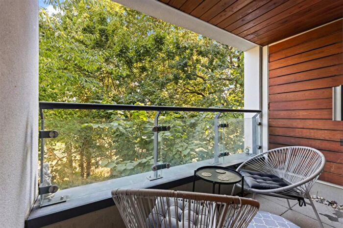 1 Bedroom Flat To Rent In Kimberley Road, London, NW6