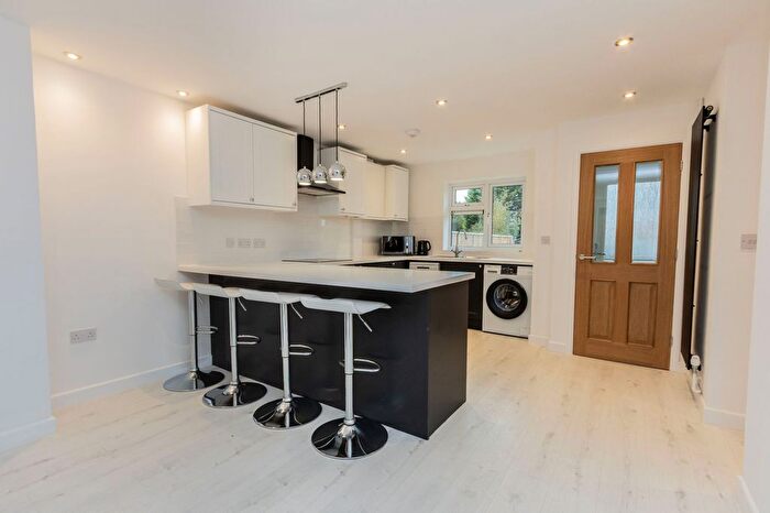 3 Bedroom Chalet For Sale In Bramley Drive, Cranbrook, TN17