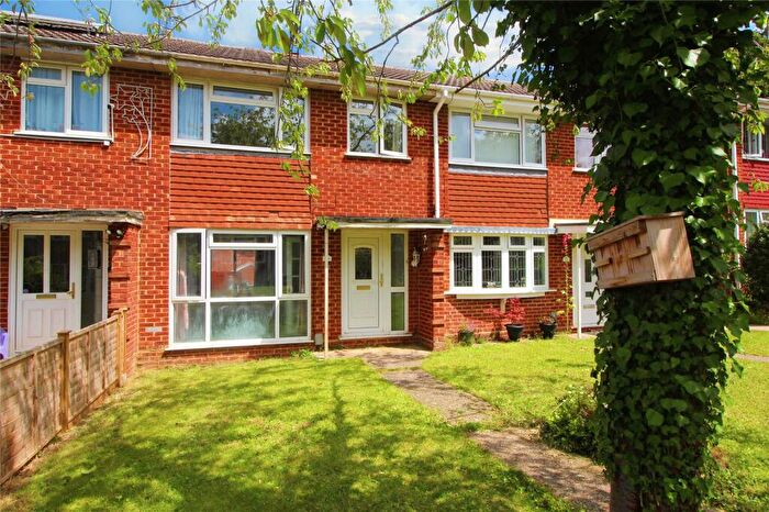 3 Bedroom Terraced House To Rent In Elgar Close, Basingstoke, Hampshire, RG22