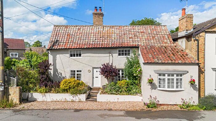 4 Bedroom Semi Detached House For Sale In High Street, Catworth, Cambridgeshire., PE28