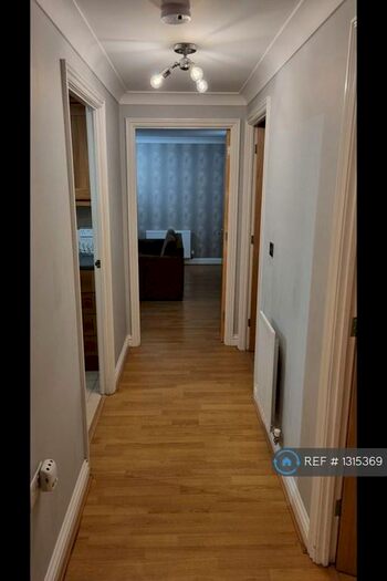 2 Bedroom Flat To Rent In Tallow Close, Dagenham, RM9