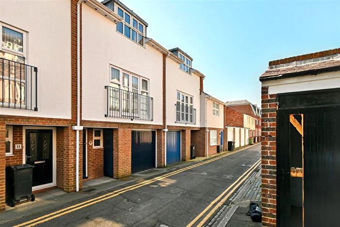 2 Bedroom Terraced House For Sale In Lushington Lane, Eastbourne, BN21