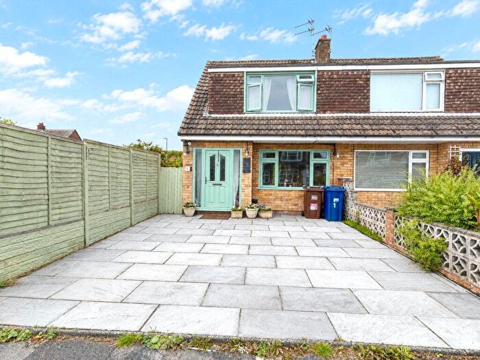 3 Bedroom Semi-Detached House For Sale In Hareden Close, Bamber Bridge, Preston, Lancashire, PR5