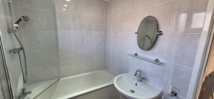 3 Bedroom End Of Terrace House For Sale In Embley Close, Calmore, Totton, Southampton, SO40